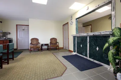 Photo 3 - Americas Best Value Inn Cabot
