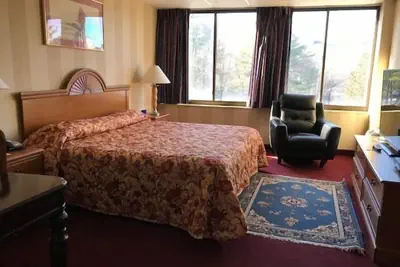 Photo 4 - Amsterdam Hotel