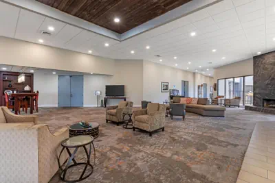 Photo 4 - Best Western Plus Madison-Huntsville Hotel