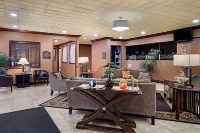 Photo 5 - Quality Inn & Suites Syracuse Fairgrounds