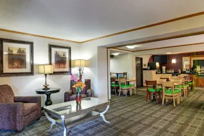 Photo 3 - Quality Inn Fort Smith I-540