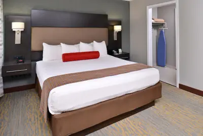 Photo 5 - Best Western At O'Hare
