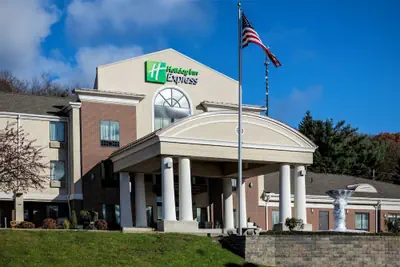 Photo 2 - Holiday Inn Express Meadville (I-79 Exit 147a) by IHG