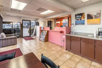 Photo 5 - Motel 6 Arlington, TX - UTA