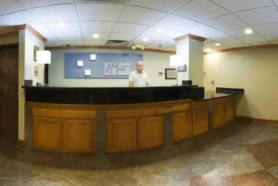 Photo 3 - Holiday Inn Express Fayetteville- Univ of AR Area by IHG