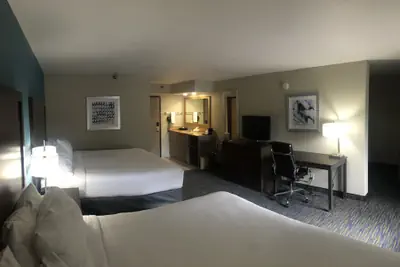Photo 4 - Holiday Inn Express Fayetteville- Univ of AR Area by IHG