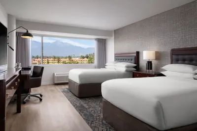 Photo 5 - Sheraton Ontario Airport Hotel