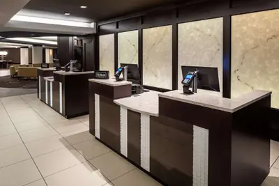 Photo 3 - Doubletree by Hilton Washington DC Silver Spring