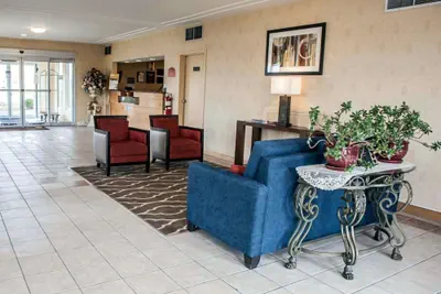 Photo 3 - Quality Inn Seekonk - Providence