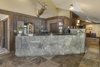 Photo 5 - Best Western Plus Truckee-Tahoe Hotel