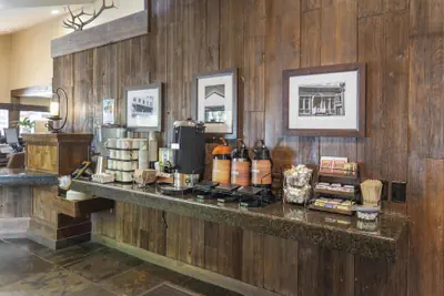 Photo 4 - Best Western Plus Truckee-Tahoe Hotel