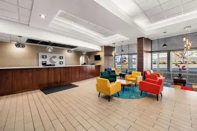 Photo 3 - Comfort Inn & Suites Omaha Central