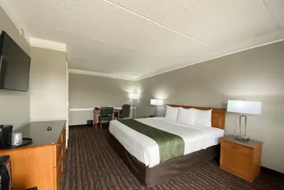 Photo 4 - Quality Inn Harlingen
