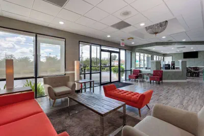 Photo 4 - Ramada by Wyndham Altamonte Springs Near I-4