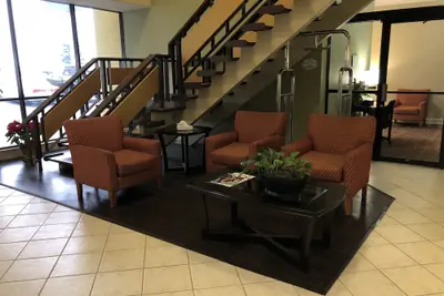 Photo 3 - Baymont by Wyndham Kokomo