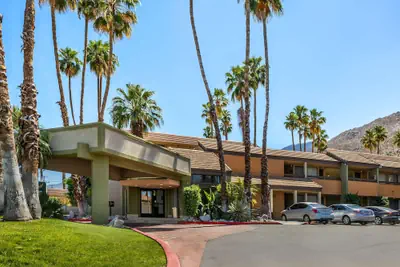 Photo 2 - Best Western Inn at Palm Springs