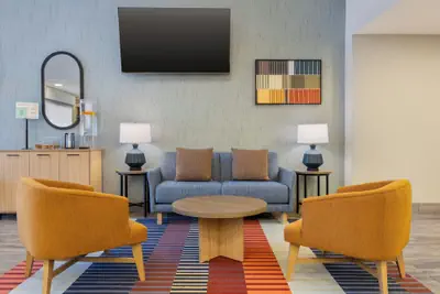 Photo 3 - Lake Norman Inn and Suites