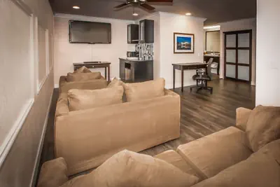 Photo 4 - Best Western Bishop Lodge