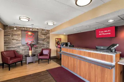 Photo 2 - Red Roof Inn Enfield