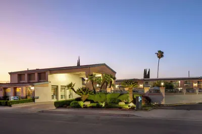 Photo 2 - Best Western Inn