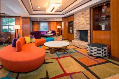 Photo 2 - Fairfield Inn & Suites by Marriott Williamsburg