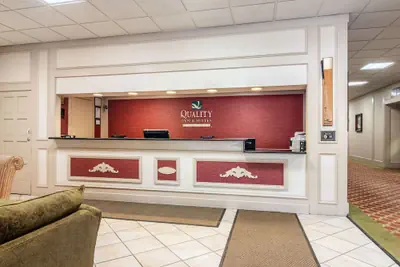 Photo 3 - Quality Inn & Suites Indiana South