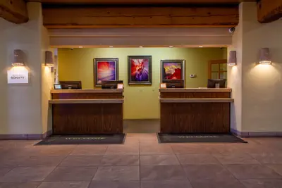 Photo 3 - Courtyard by Marriott Lake Powell