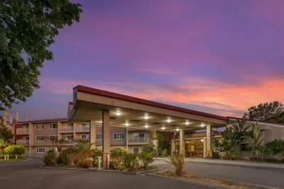 Photo 2 - Best Western Plus Garden Court Inn