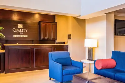 Photo 5 - Quality Inn Downey