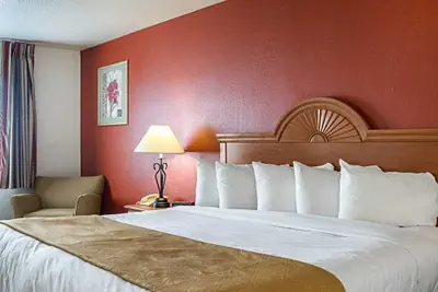 Photo 5 - Quality Inn Aberdeen