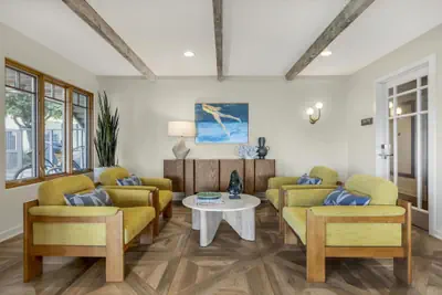 Photo 3 - Best Western Plus Beach View Lodge Carlsbad