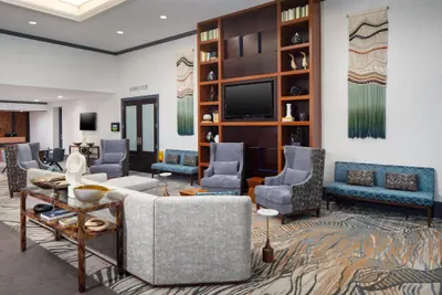 Photo 4 - DoubleTree by Hilton Boston - Andover