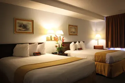 Photo 4 - Clover Island Inn