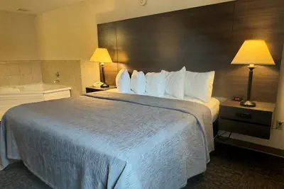 Photo 5 - Quality Inn Spearfish I-90