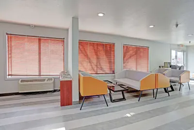 Photo 4 - Quality Inn Pierre - Fort Pierre