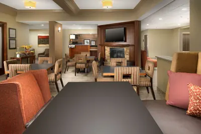 Photo 4 - Hampton Inn Rochester-Greece