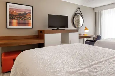 Photo 2 - Hampton Inn Rockford