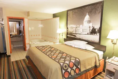 Photo 3 - Super 8 by Wyndham Jacksonville AR
