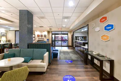 Photo 5 - Hampton Inn Tucson-Airport