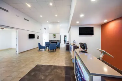 Photo 3 - Motel 6 Irving, TX - Irving DFW Airport East