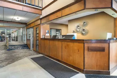 Photo 5 - Best Western Green Bay Inn Conference Center