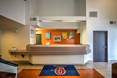 Photo 5 - Motel 6 Bozeman, MT