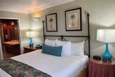 Photo 5 - Palm Beach Shores Resort and Vacation Villas