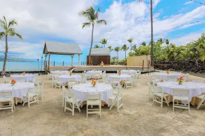 Photo 5 - Courtyard by Marriott King Kamehameha's Kona Beach Hotel