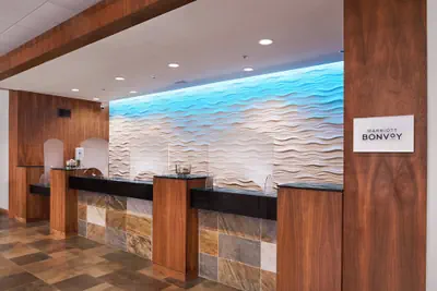 Photo 3 - Courtyard by Marriott King Kamehameha's Kona Beach Hotel