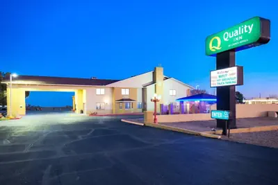 Photo 2 - Quality Inn Holbrook near Petrified Forest