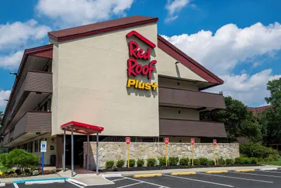 Photo 2 - Red Roof Inn PLUS+ Secaucus - Meadowlands - NYC