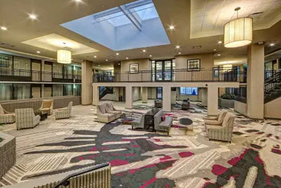 Photo 4 - DoubleTree by Hilton Hotel Decatur Riverfront