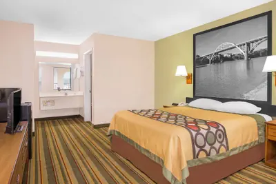 Photo 4 - Super 8 by Wyndham Eufaula