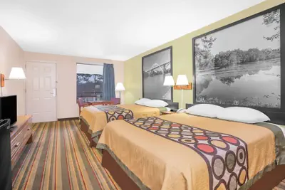 Photo 5 - Super 8 by Wyndham Eufaula